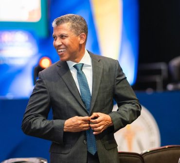 Entre colegas y ciencia el 42 Congreso del Colegio Dominicano de Cirujanos ha comenzado Entre colegas y ciencia el 42 Congreso del Colegio Dominicano de Cirujanos ha comenzado